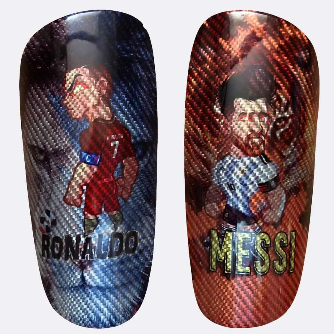 ESPINILLERA DE FIBRA DE CARBONO PERSONALIZADA - aconsejada para jugador@s profesionales
